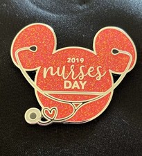 Pin Disney Dia das Enfermeiras 2019 Edição Limitada 2000 Estetoscópio Rosa Glitter, usado comprar usado  Enviando para Brazil