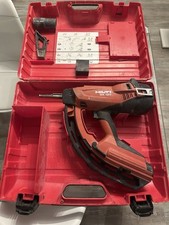 Cloueuse pneumatique hilti d'occasion  Aix-en-Provence-