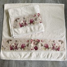 Croscill bath towels for sale  Temperance