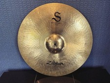 Zildjian series 55.9cm d'occasion  Expédié en France