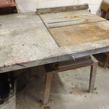 Table saw bench for sale  STAINES-UPON-THAMES