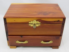 Caixa de joias vintage madeira cedro baú tampa articulada com gaveta meados do século mini baú comprar usado  Enviando para Brazil