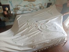 Coperta matrimoniale ricamata usato  Cascina