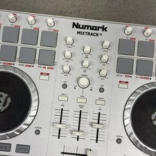 Numark mixtrack controller usato  Spedire a Italy