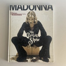 Madonna - The Girlie Show livro com CD promocional (3 faixas ao vivo) comprar usado Madonna - The Girlie Show livro com CD promocional (3 faixas ao vivo) comprar usado  Enviando para Brazil