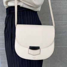 Celine trotteur small d'occasion  Expédié en Belgium