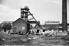 Photo 1985 derbyshire for sale  TADLEY