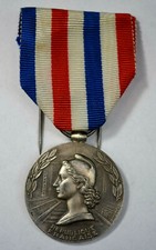 Ancienne medaille honneur d'occasion  Beauvois-en-Cambrésis