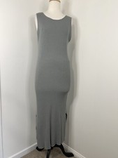 Vestido Decjuba tamanho M costela midi verde sálvia elástico divisões laterais sem mangas comprar usado  Enviando para Brazil