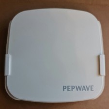 Borne wifi pepwave d'occasion  Les Pavillons-sous-Bois