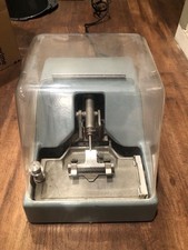 Afiador de facas monotomano American Optical modelo 935 comprar usado  Enviando para Brazil