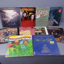 1970's Vinyl Record Lot Pop, Rock, Disco Bee Gees, Elton John, Doobie Brothers comprar usado  Enviando para Brazil