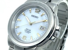 Relógio masculino SEIKO solar titânio mostrador cinza claro pesa 2 oz 100mW/R V145-0G50 comprar usado  Enviando para Brazil
