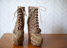 Women 2010s steve for sale  Colorado Springs
