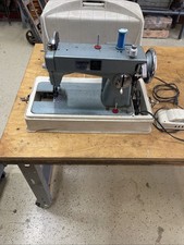 Máquina de costura comercial vintage Thompson mini pé para caminhada - PW 103A comprar usado Máquina de costura comercial vintage Thompson mini pé para caminhada - PW 103A comprar usado  Enviando para Brazil