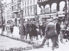 Poznań/ Poznań- niedzielny poranek na Wołnosci- plac 1932 na sprzedaż  Wysyłka do Poland