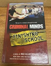 Criminal Minds: Finishing School By Max Allan Collins Hardback Large Print comprar usado  Enviando para Brazil