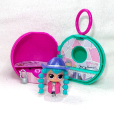 Poupée mini doll d'occasion  Mussidan