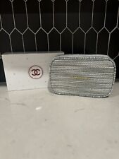Juego de regalo navideño Chanel 2023 edición limitada *SOLO BOLSA DE MAQUILLAJE TWEED* segunda mano  Embacar hacia Mexico