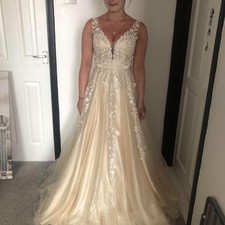 Signature collection wedding for sale  LIVERPOOL