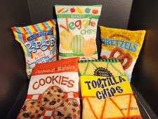 Conjunto de lanches Melissa & Doug Wooden Store and Serve com batatas fritas extras.  Excelente estado usado comprar usado Conjunto de lanches Melissa & Doug Wooden Store and Serve com batatas fritas extras.  Excelente estado usado comprar usado  Enviando para Brazil