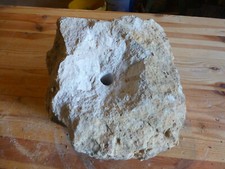 Quellstein brunnenstein loch gebraucht kaufen Quellstein brunnenstein loch gebraucht kaufen  Stadecken-Elsheim