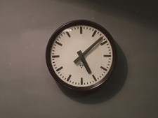 Orologio parete bauhaus usato  Brescia