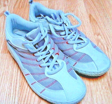 Chaussures baskets vintage d'occasion Chaussures baskets vintage d'occasion  France