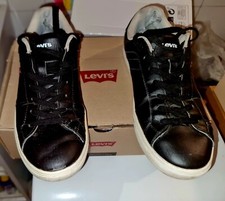 Scarpe levis uomo usato  Caserta