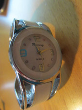 Analog armbanduhr damen gebraucht kaufen  Naumburg