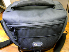 Used vgc lowepro for sale  Kenilworth