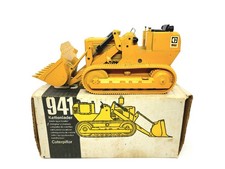 Usado, Carregadeira de esteira Caterpillar Cat 941 - Amarela - Modelo fundido escala NZG 1:24 #108 comprar usado  Enviando para Brazil