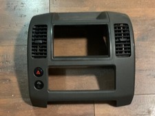 Nissan xterra center for sale  Paw Paw