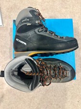 Scarpa mantra pro for sale  BANCHORY