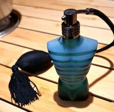 Rare flacon vaporisateur d'occasion Rare flacon vaporisateur d'occasion  Saint-Jory