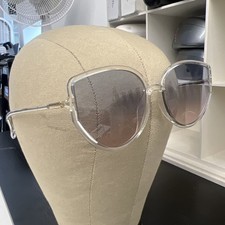 Óculos de sol Christian Dior transparente tamanho grande plástico lente gradiente azul rosa roxo comprar usado Óculos de sol Christian Dior transparente tamanho grande plástico lente gradiente azul rosa roxo comprar usado  Enviando para Brazil