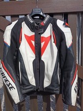 Tuta pelle dainese usato  Due Carrare