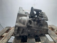 Gearbox volkswagen touran for sale  DONCASTER