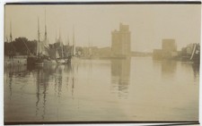 Rochelle boats harbor. d'occasion  Expédié en Belgium