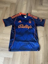 Nottingham forest third for sale Nottingham forest third for sale  UK