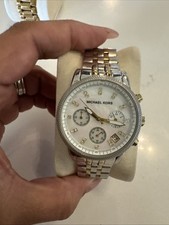 Relógio feminino Michael Kors 39 mm tom prata e ouro com cristais MK3321, usado comprar usado  Enviando para Brazil