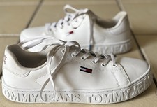 Tênis Feminino Tommy Jeans Branco Tamanho US9.5 UK7 26CM comprar usado Tênis Feminino Tommy Jeans Branco Tamanho US9.5 UK7 26CM comprar usado  Enviando para Brazil