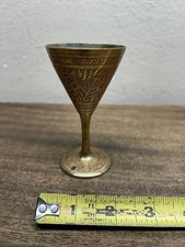 Antigo copo ou vaso de licor antigo bronze gravado à mão ~ Copo islâmico raro comprar usado  Enviando para Brazil