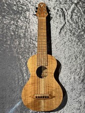 Guitare ukulélé cordes d'occasion  Expédié en France