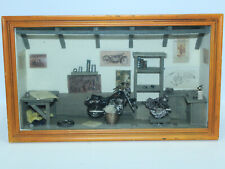 Usado, LINDA MOTOCICLETA VINTAGE Harley Davidson/BMW loja de reparos de garagem diorama comprar usado  Enviando para Brazil