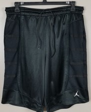 Jordan retro black d'occasion  Expédié en Belgium