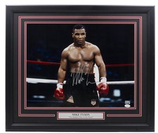 Mike Tyson podpisany oprawiony 16x20 Boxing Stare Down zdjęcie JSA na sprzedaż  Wysyłka do Poland