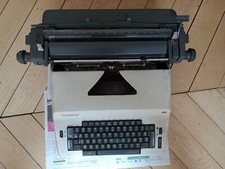 Machine écrire olympia d'occasion  Asnières-sur-Seine