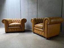 Coppia poltrone chesterfield usato  Monza