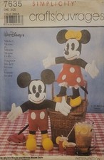 Usado, Simplicity 7635 Walt Disney Vintage Mickey Minnie Mouse Bonecas Corte Padrão comprar usado  Enviando para Brazil